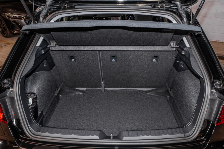 2025 Audi A1 GB 40 TFSI S line Hatch