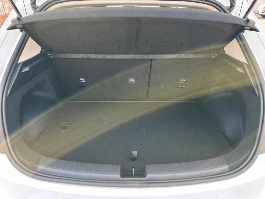 2026 MG MG4 EV Urban AH4E Essence 43 Hatch Image 15