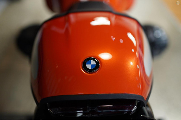 2026 BMW R 12 S R 12 image 4