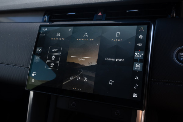 2025 MY25.5 Land Rover Discovery Sport L550 P250 Dynamic SE SUV image 17