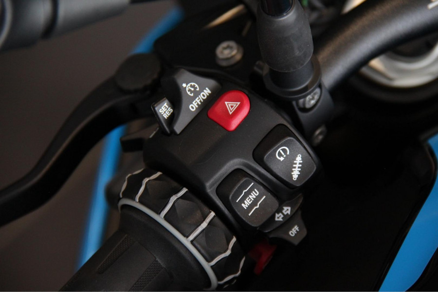 2025 BMW S 1000 R Sport S 1000