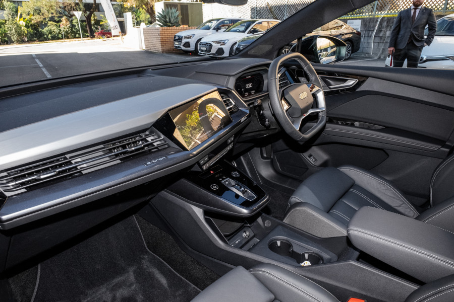 2024 Audi Q4 e-tron F4 55 SUV