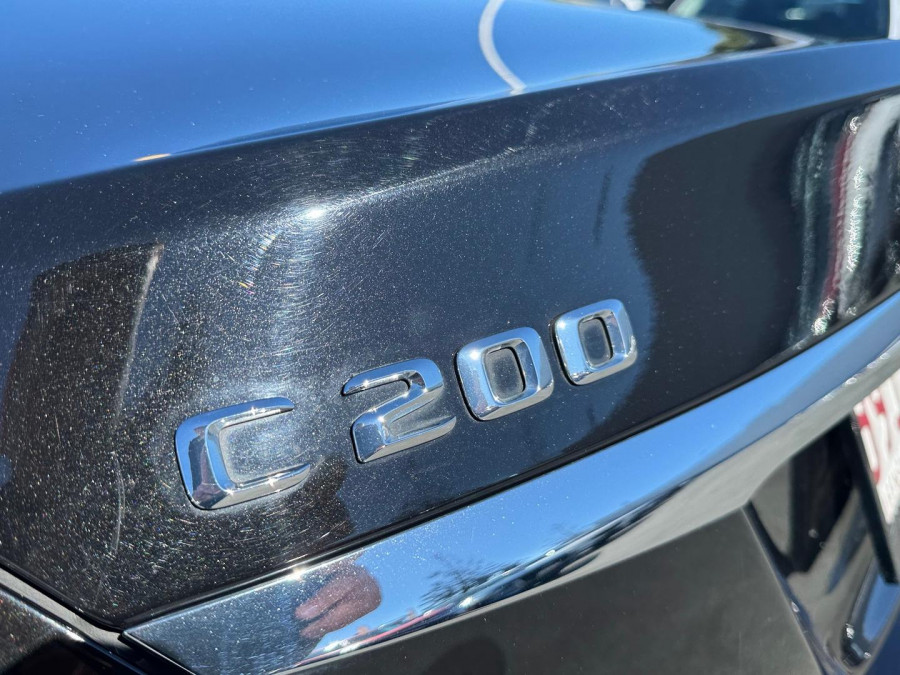 2015 Mercedes-Benz C-Class W205 C200 Sedan Image 25