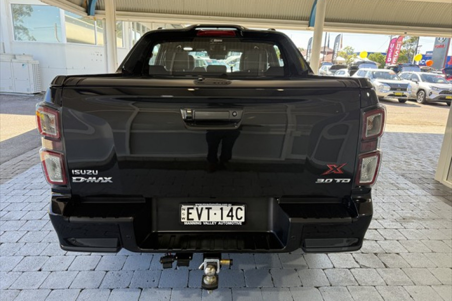 2022 MY23 Isuzu D-MAX RG X-TERRAIN Ute Image 8