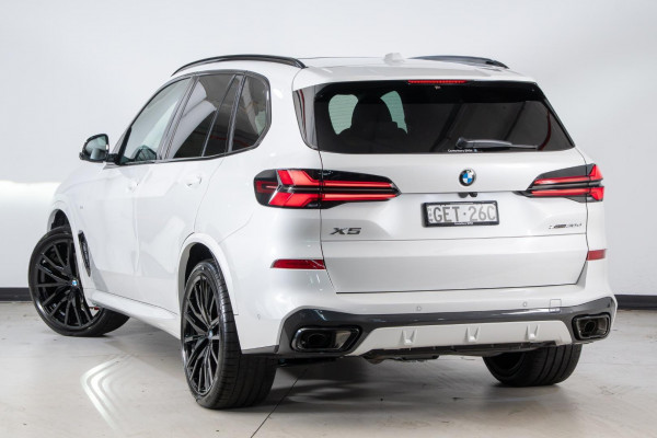 2026 BMW X5 G05 LCI xDrive30d M Sport SUV image 5