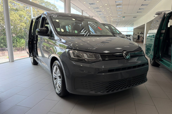 Volkswagen Caddy Maxi Van 5