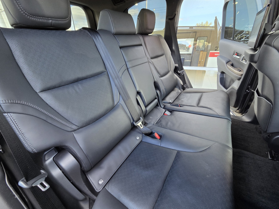 2023 MY24 Toyota LandCruiser FJA300R Sahara SUV Image 18