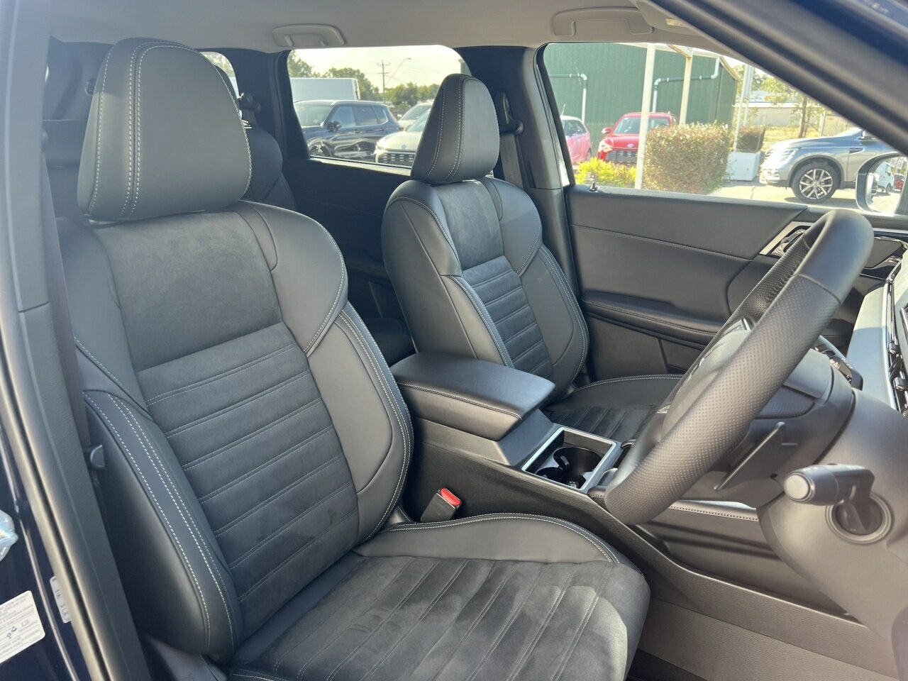 2024 Mitsubishi Outlander ZM Aspire SUV Image 11