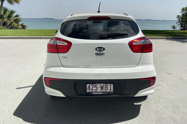 2015 Kia Rio UB S Hatch Image 5