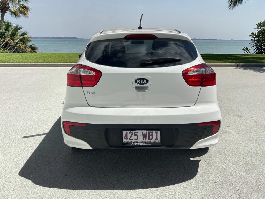 2015 Kia Rio UB S Hatch Image 5