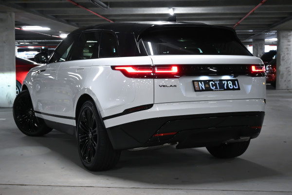 2026 MY25 Land Rover Range Rover Velar L560 P250 Dynamic SE SUV image 2