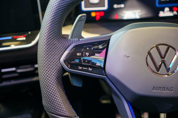 2026 Volkswagen Golf 8.5 R Hatch Image 11