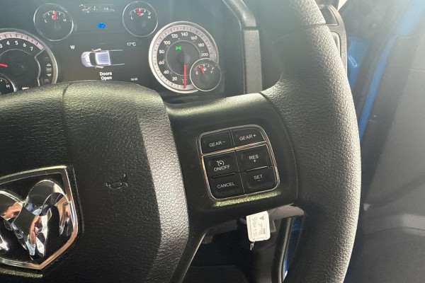 2022 Ram 1500 DS Express Ute Image 14