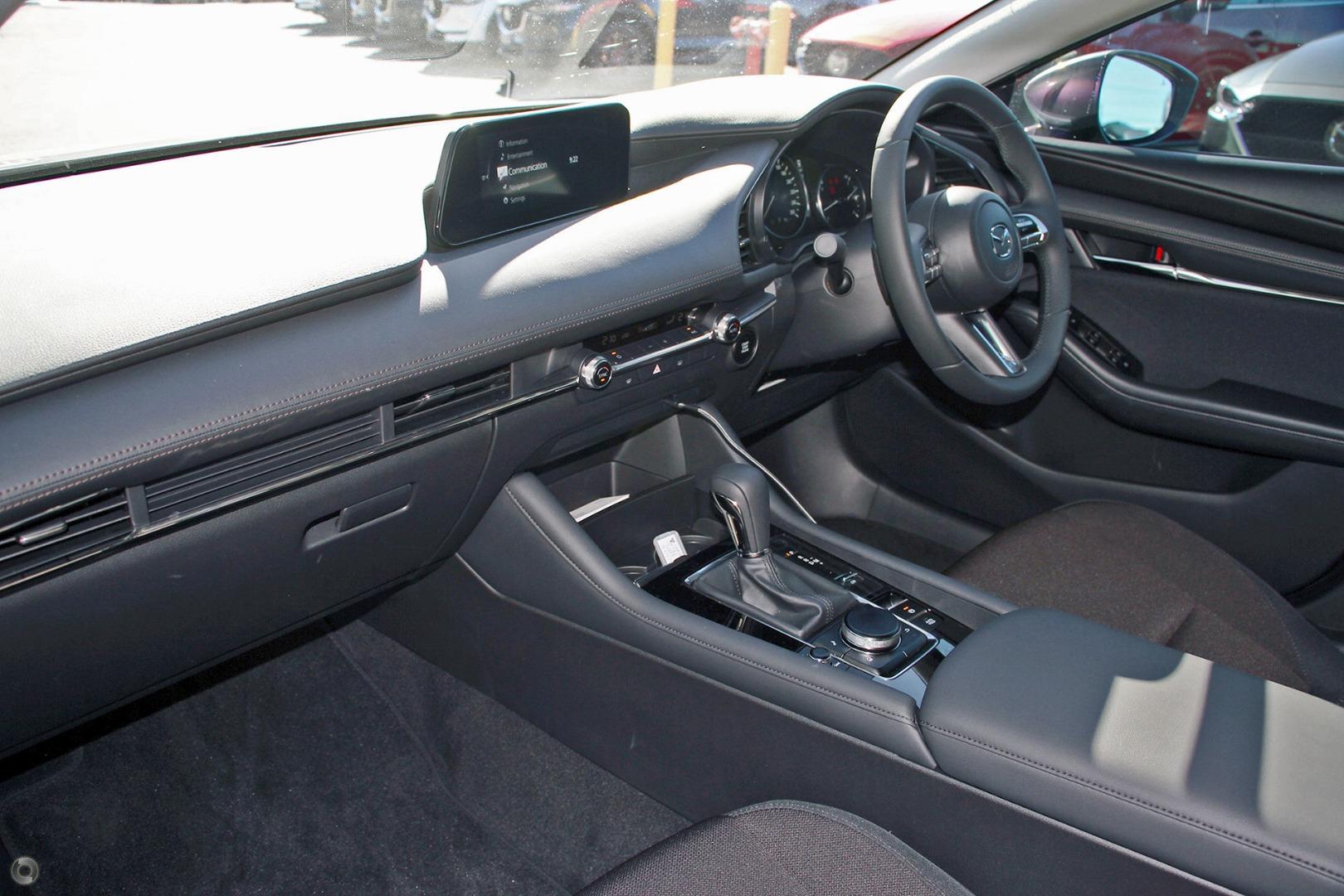 2024 Mazda 3 BP Series G20 Evolve Sedan Image 5