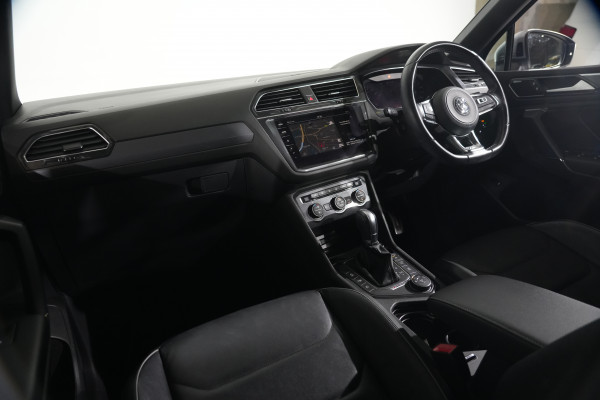 2018 Volkswagen Tiguan 5N R SUV Image 13