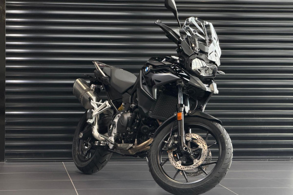 2026 BMW F 800 GS Triple Black F 800
