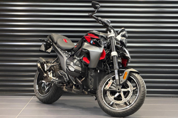 2026 BMW R 1300 R Option 719 R 1300