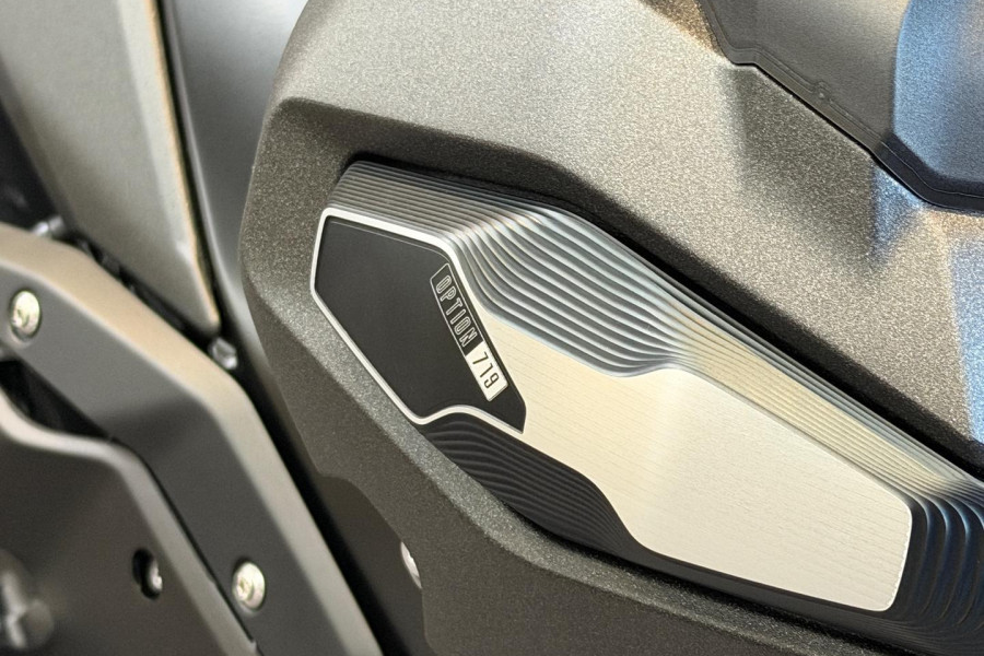 2026 BMW R 1300 RS Option 719 R 1300