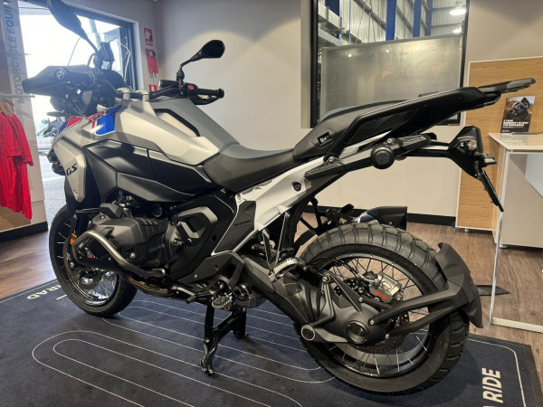 2026 BMW R 1300 GS Trophy R 1300 image 2