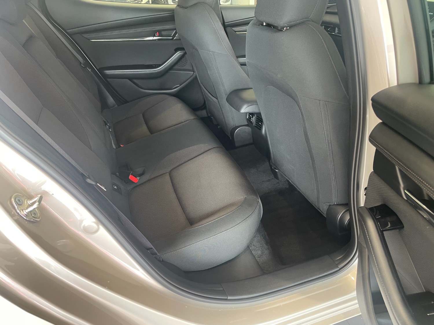 2023 Mazda 3 BP Series G20 Evolve Hatch Image 12