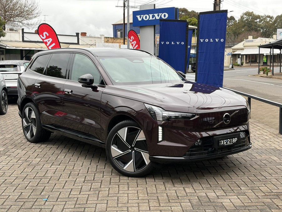 2025 MY26 Volvo EX90  Ultra Twin Motor Performance SUV Image 1