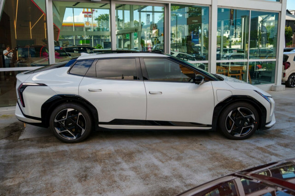 2026 Kia EV4  GT-Line Long Range Sedan Image 4