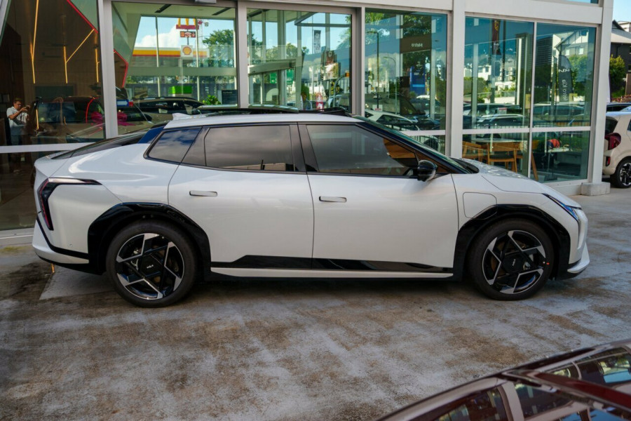 2026 Kia EV4  GT-Line Long Range Sedan Image 4
