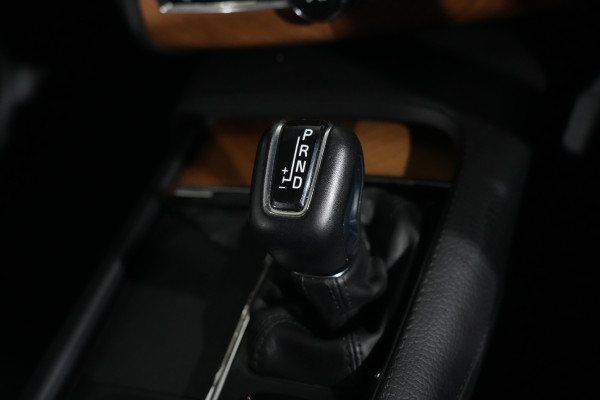 2021 Volvo XC90 L Series T6 Inscription SUV image 17