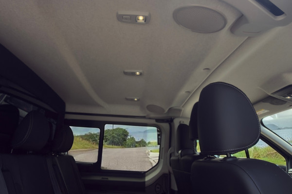 2025 Renault Trafic X82 Crew Lifestyle Van Image 8