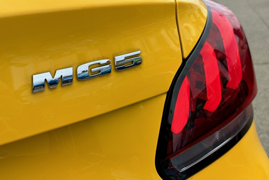 2024 MY23 MG MG5 AP32 Vibe Sedan Image 12