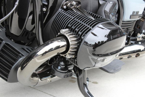2025 BMW R 18 Blacked Out R 18 image 7