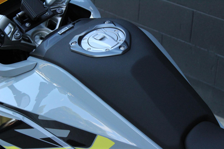 2025 MY26 BMW R 1300 RS Option 719 R 1300