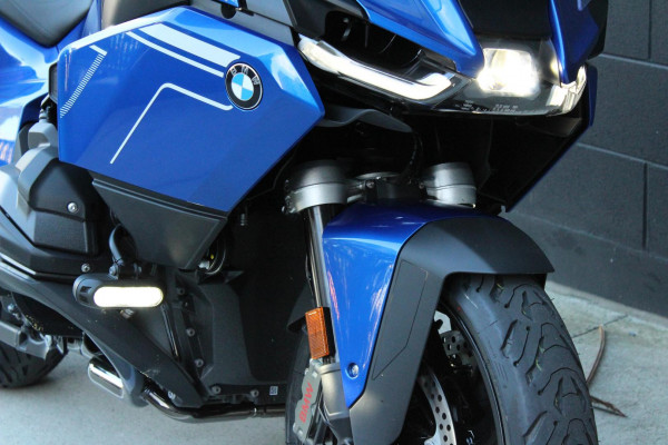 2025 MY26 BMW R 1300 RT Impulse R 1300 image 9