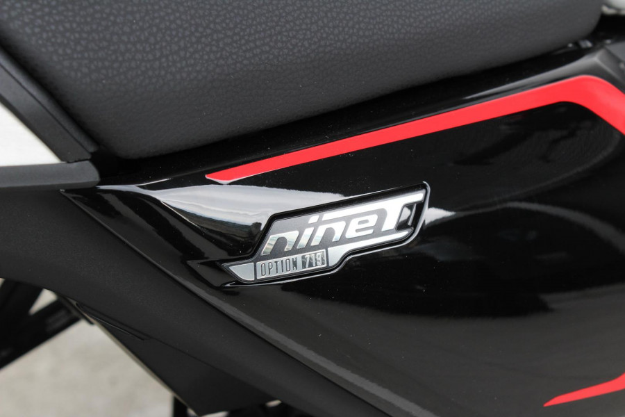 2025 BMW R 12 nineT Option 719 R 12