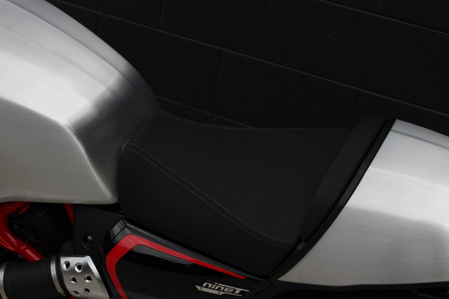 2025 BMW R 12 nineT Option 719 R 12