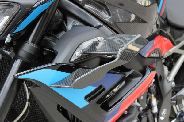 2025 BMW M 1000 R M Competition Package M 1000 image 18