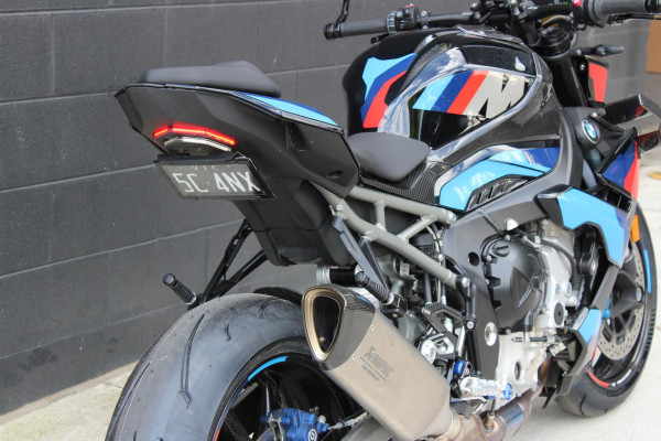 2025 BMW M 1000 R M Competition Package M 1000 image 21