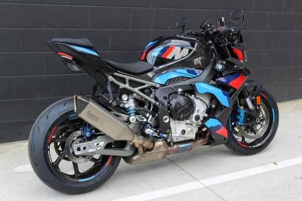 2025 BMW M 1000 R M Competition Package M 1000 image 2