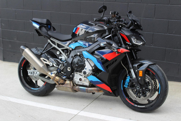 2025 BMW M 1000 R M Competition Package M 1000 image 5