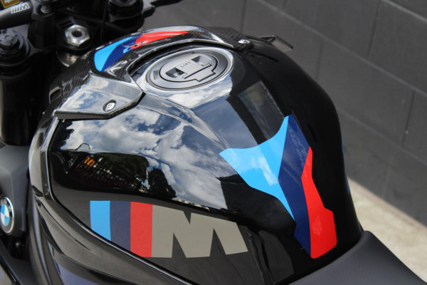 2025 BMW M 1000 R M Competition Package M 1000 image 8