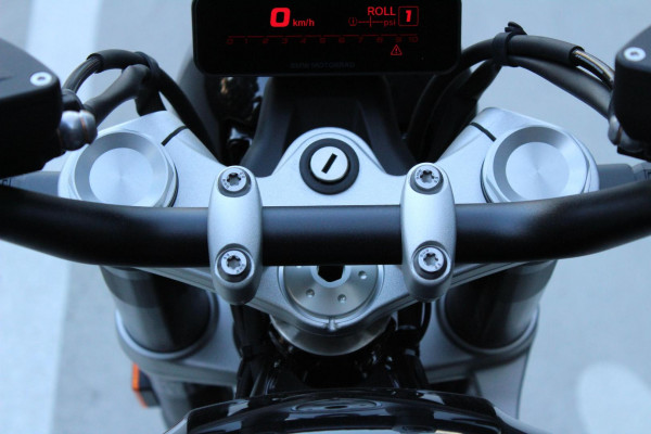 2025 BMW R 12 HL R 12 image 10