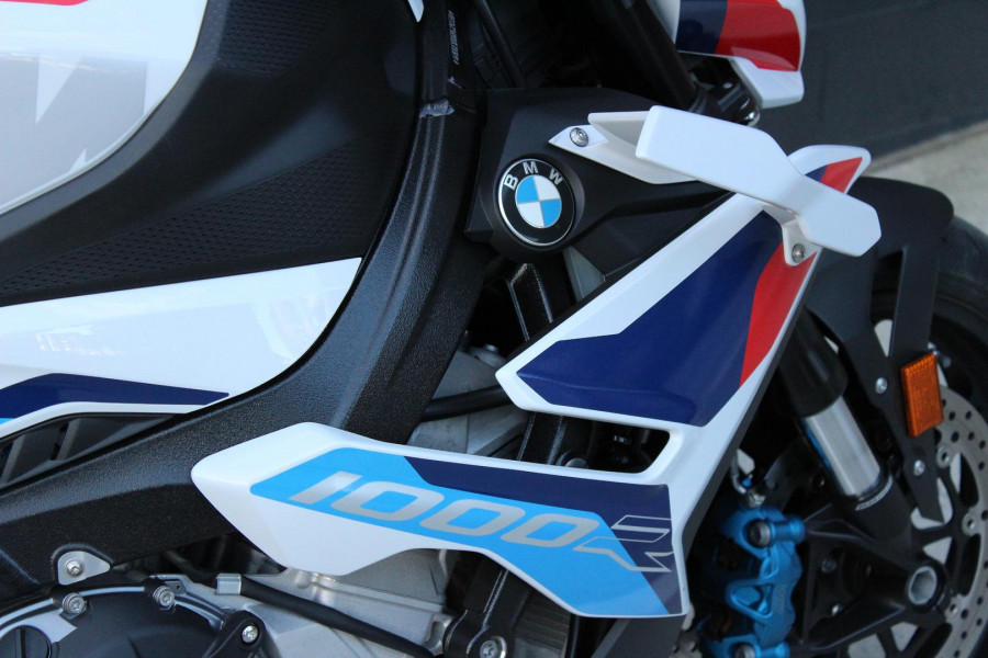 2023 BMW M 1000 R M 1000