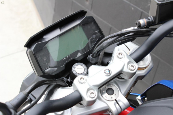 2025 BMW G 310 R G 310 image 13