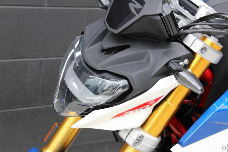 2025 BMW G 310 R G 310
