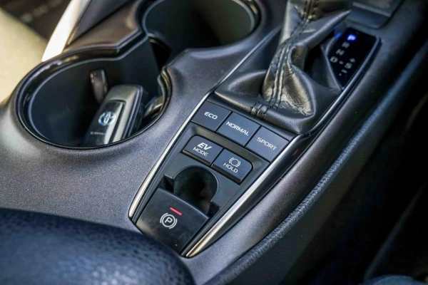 2023 Toyota Camry AXVA70R Ascent Sedan Image 17