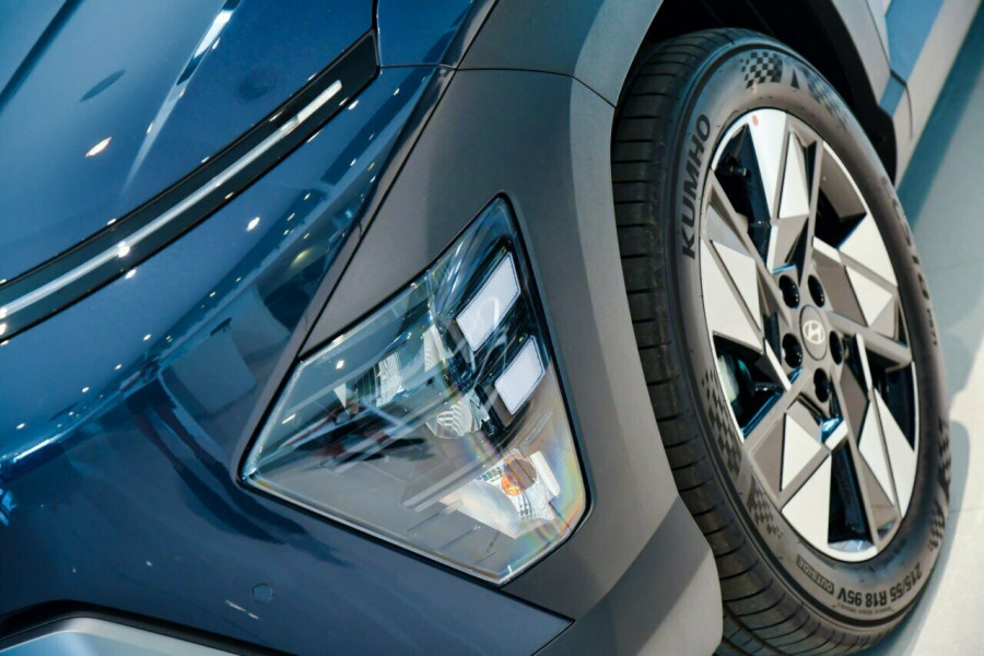 2025 Hyundai KONA SX2.V2  SUV Image 6