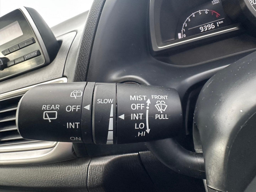 2016 Mazda 3 BM5478 Neo Hatch Image 18