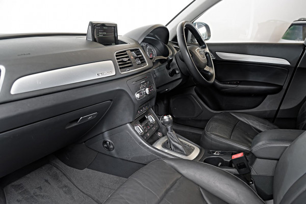 2015 MY14 Audi Q3 8U TFSI Sport SUV image 8