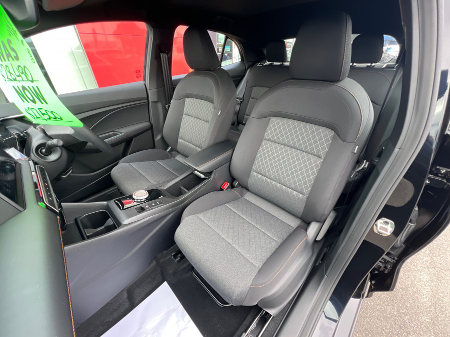 2025 MY25.5 MG MG3 ZP22 Excite Hybrid+ Hatch Image 12