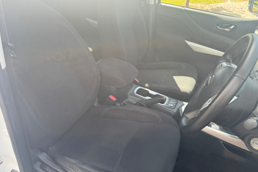 2016 Nissan Navara D23 ST Ute Image 14